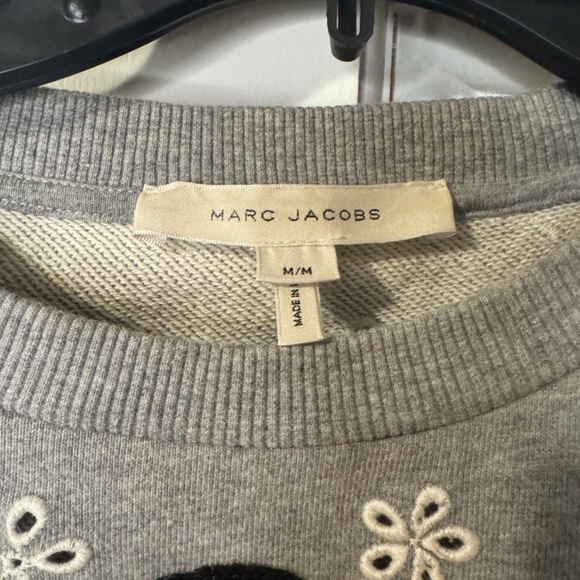 **LAST CALL** MARC JACOBS EUC Sequin Mickey Mouse Sweater in Grey Size M - Picture 4 of 9